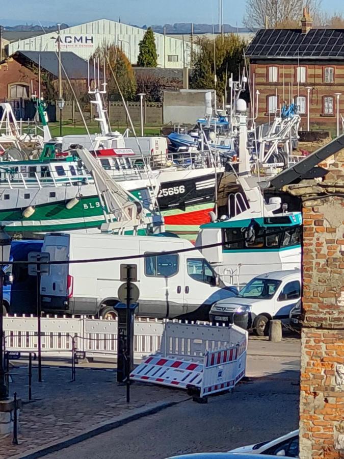 Un Brin De Fantaisie Dans Le Centre De Honfleur Lägenhet Exteriör bild