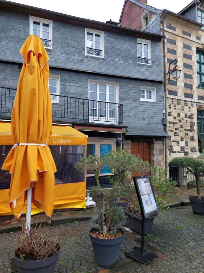 Un Brin De Fantaisie Dans Le Centre De Honfleur Lägenhet Exteriör bild